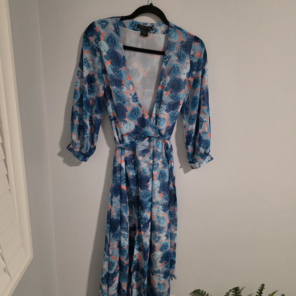 Caribbean Queen Blue Floral Swim Kimono Coverup - Picture 7 of 7